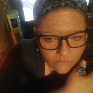 Meet your Posher, Katherine